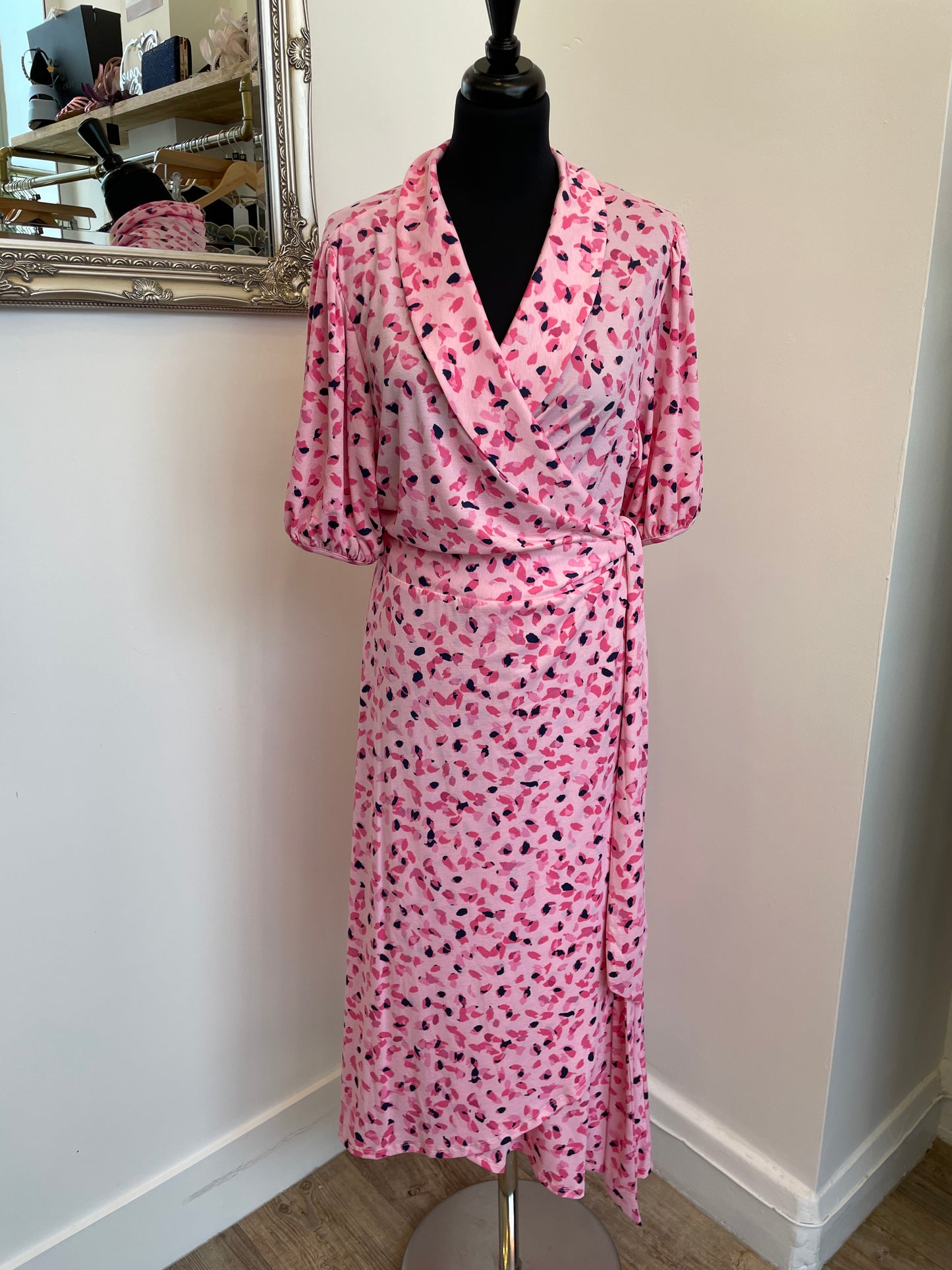 Marble midi dress size XL